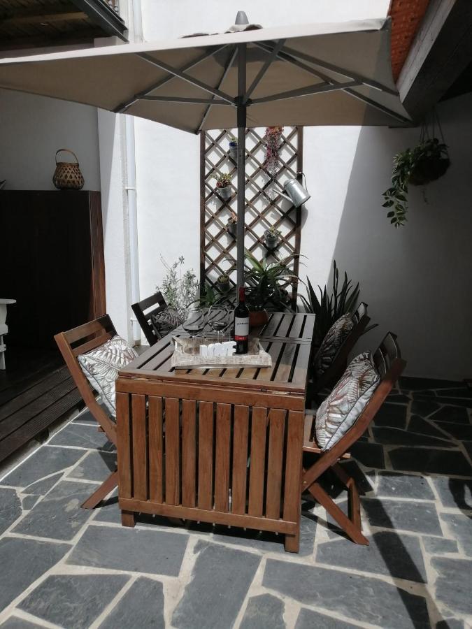 Apartamento Courtyard House - Sun, Barbecue,